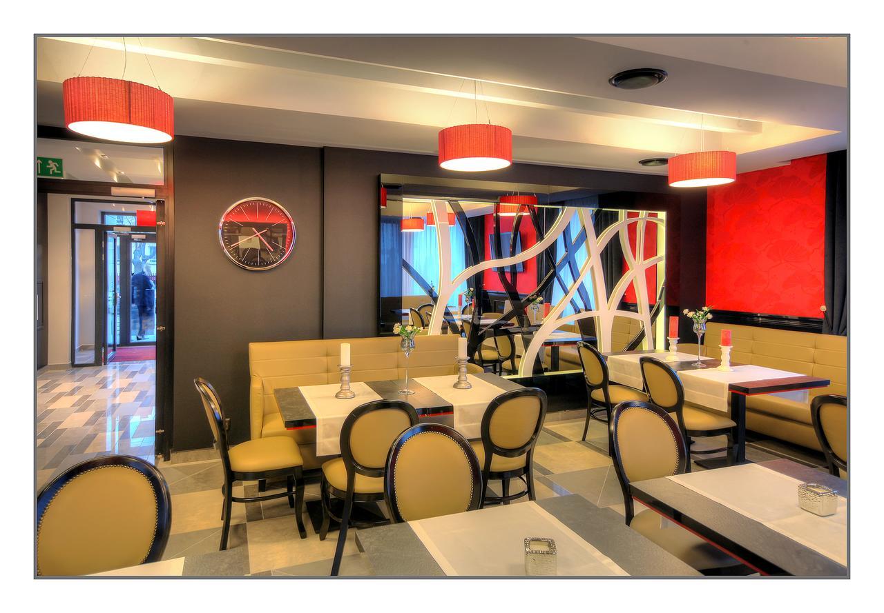 Park Hotel 3*